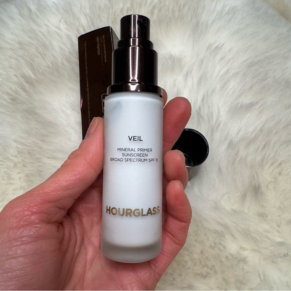 NIB Hourglass Veil Mineral Primer 1 oz. / 30 mL - Picture 2 of 11
